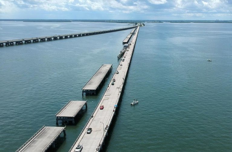 フロリダ釣行編8. これが世界一長いフィッシング・ピア！Skyway Fishing Pier Spanning Tampa Bay